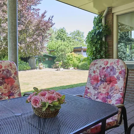 Lionshuis Feriehus *