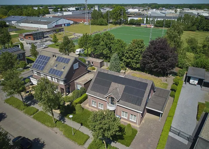 Lionshuis بيت للعطل Panningen