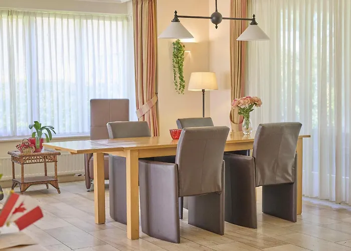 Lionshuis بيت للعطل Panningen