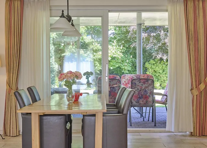 بيت للعطل Lionshuis