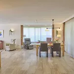 Lionshuis 펜션 Panningen